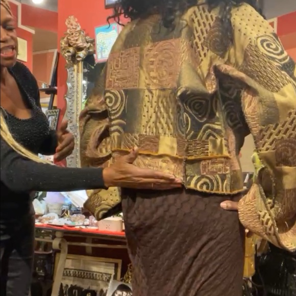 Tapestry Crop Jacket and Hat - Picture 6 of 6